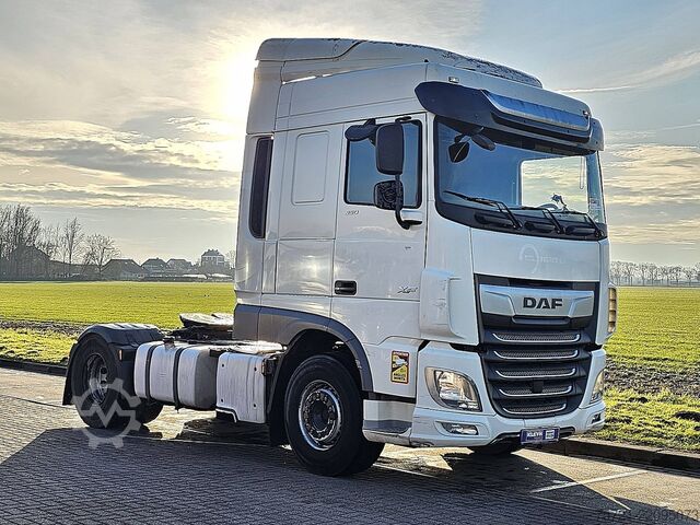Standard-SZM DAF XF 450 SPACECAB