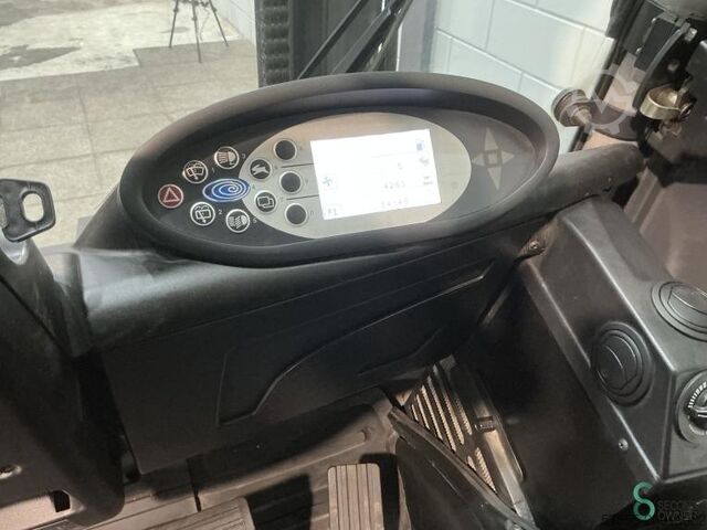 Viljuškar Still RX 70-30 T