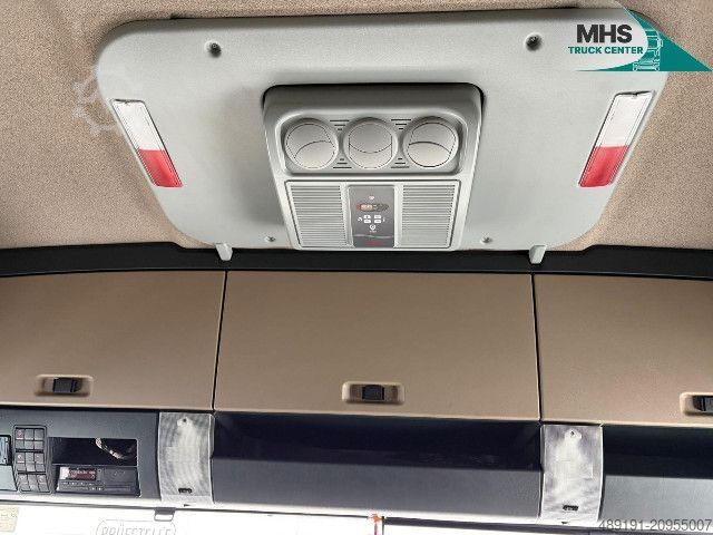 Zapreminski vučni traktor MAN TGX 18.460 4X2 LLS-U