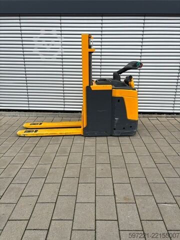 Palletstapelaars Jungheinrich ERD 220 KLPF