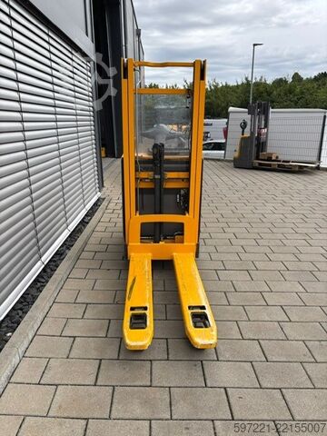 Palletstapelaars Jungheinrich ERD 220 KLPF
