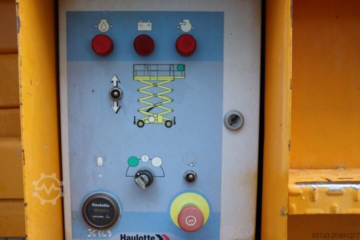 Schaarlift Haulotte H15SXL Diesel, 4x4 Drive, 15m Working Height, 500k