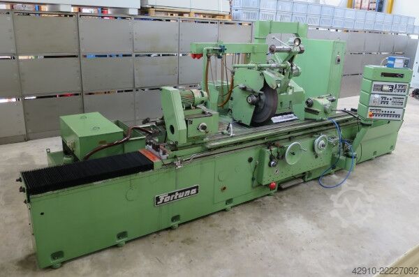 Rectificadora cilíndrica universal FORTUNA F25S 2500A