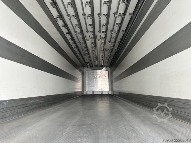 Semi-reboque frigorífico Schmitz Cargobull SKO 24 Rohrbahn Carrier Vector HE 19 Silent