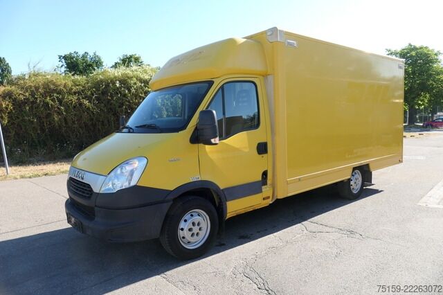 Furgon skrzyniowy iveco Daily 35 S11 C30C AUTOMATIK KAMERA Regale LUFT DURCHGANG EURO-5 CoC