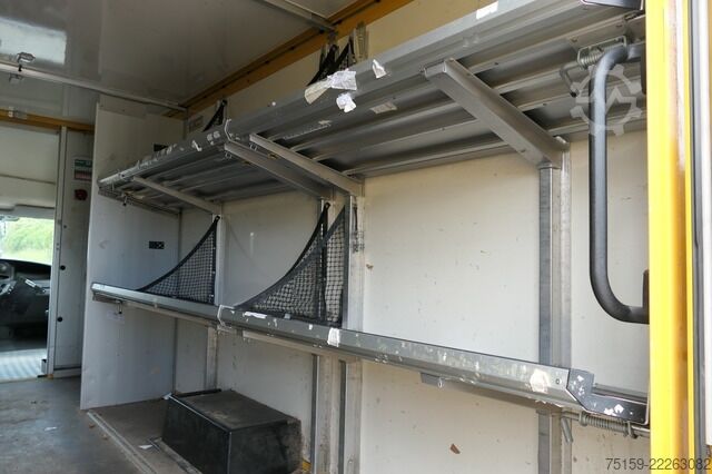 Furgon skrzyniowy iveco Daily 35 S11 C30C AUTOMATIK KAMERA Regale LUFT DURCHGANG EURO-5 CoC
