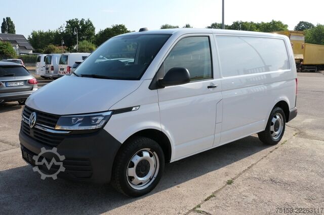 Panel van Volkswagen T6.1 Transporter 2.0 TDI 4MOTION Klima AHK Tempomat Standheizung