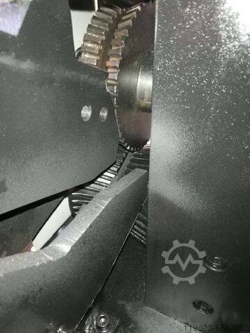 Kabelschälmaschine GRS Feinwerkmechanik GRS 9