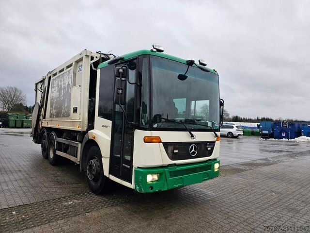 Vuilniswagen MERCEDES-BENZ 2629, 2 Kammern, Faun aus 2013, 22 cbm