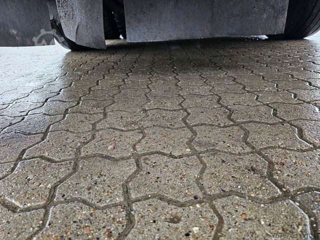 Vuilniswagen MERCEDES-BENZ 2629, 2 Kammern, Faun aus 2013, 22 cbm