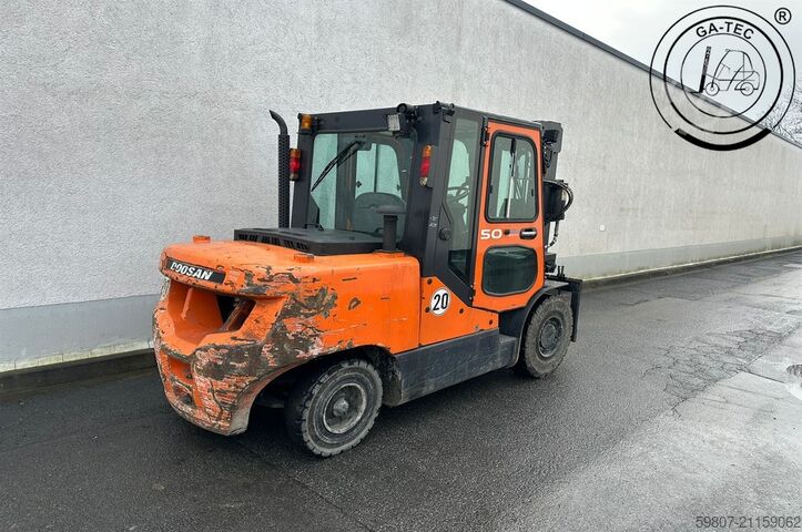 Diesel forklift Doosan D50C-7