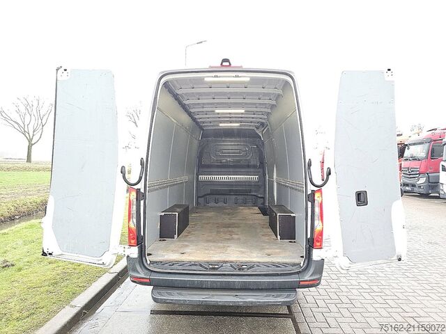 High-roof van MERCEDES-BENZ SPRINTER 316 L3H2 Maxi Automaat!