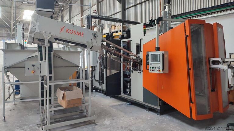 Kosme PET-afvullijn met een capaciteit van 3000 flessen/uur KOSME Various