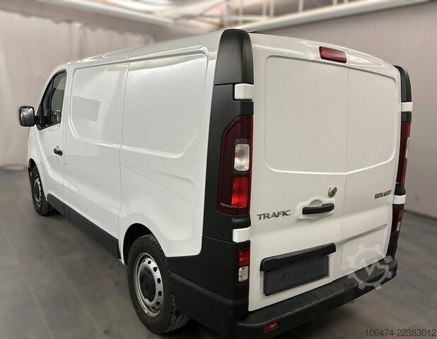 Bestelwagen RENAULT Trafic Kasten L1H1 2,8t Komfort # 24 tkm# Regal
