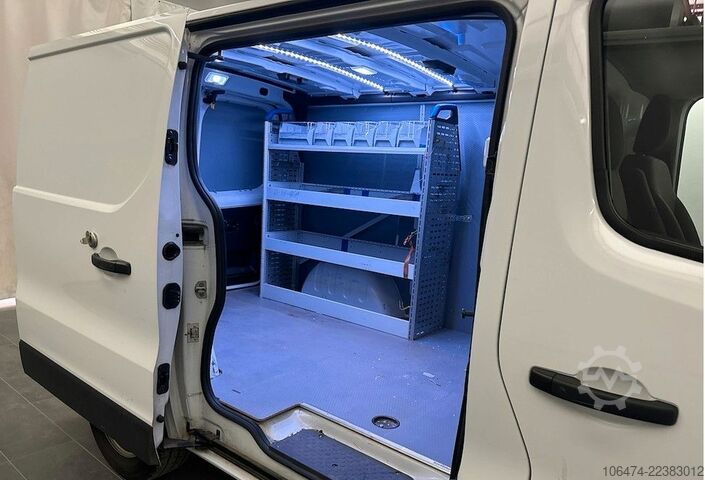Bestelwagen RENAULT Trafic Kasten L1H1 2,8t Komfort # 24 tkm# Regal