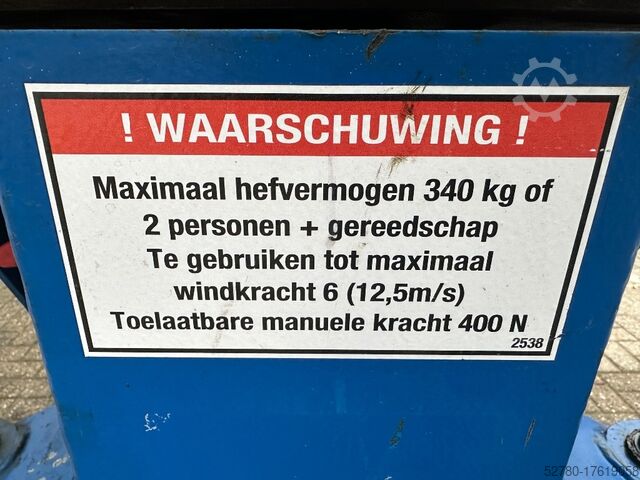 Scissor lift UpRight SL20