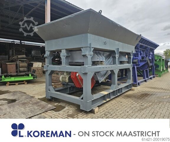 Lej zasypowy Kleemann z rynną wibracyjną