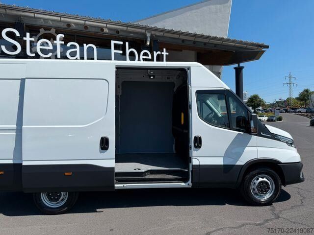 Station wagon con tetto alto Iveco Daily 35S18HA8 V Kastenwagen *R 3.520*AHK*