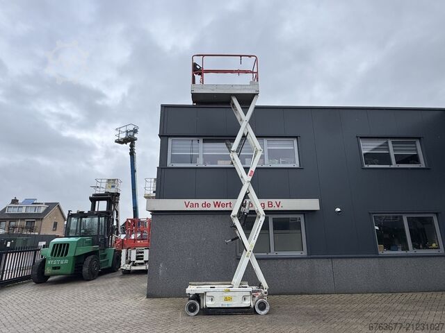 JLG 1930 ES Scissor Lift / Scissor Platform 8m Working Height Electric 2014 JLG 1930 ES Schaarhoogwerker / Sciccor Lift 8M Werkhoogte elektrisch 2014