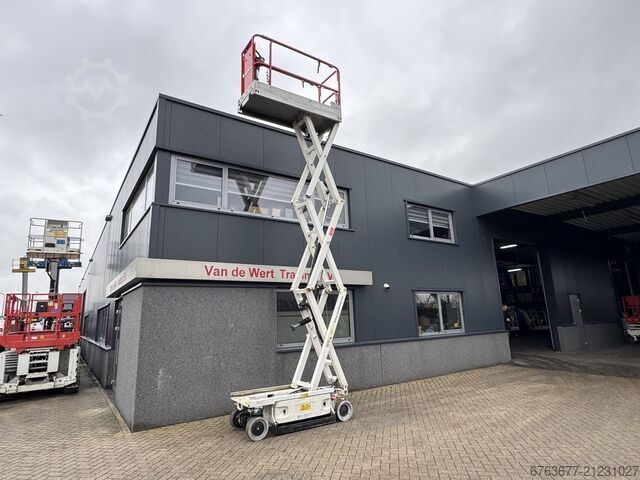 JLG 1930 ES Scissor Lift / Scissor Platform 8m Working Height Electric 2014 JLG 1930 ES Schaarhoogwerker / Sciccor Lift 8M Werkhoogte elektrisch 2014