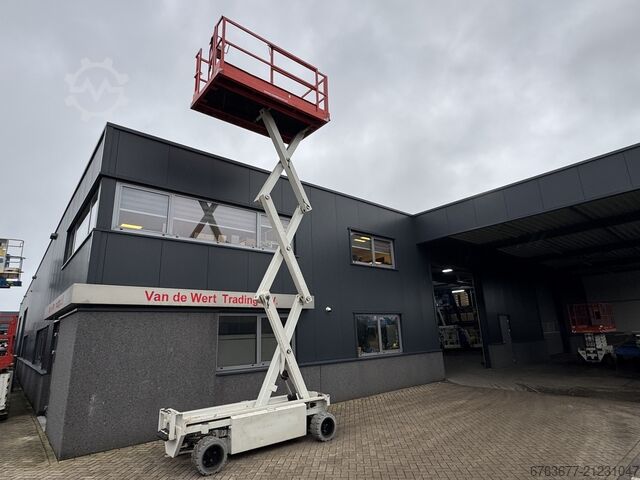 Holland-Lift Y 64 EL 14 Schaarhoogwerker / Sciccor lift 8.4M Werkhoogte Elektrisch 2015 HOLLAND-LIFT Y 64 EL 14 Schaarhoogwerker / Sciccor lift 8.4M Werkhoogte Elektrisch 2015
