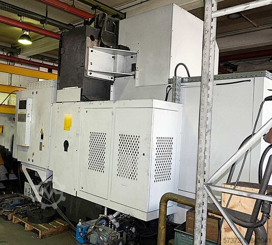 CNC verticaal bewerkingscentrum Akira Seiki HV-8A