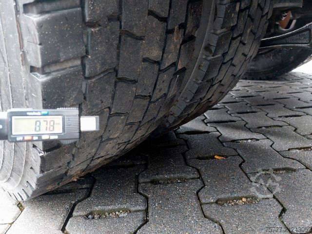 Standard tractor unit MAN TGX 18.460 XXL-MOTORSCHADEN-INTARDER-2 Tanks