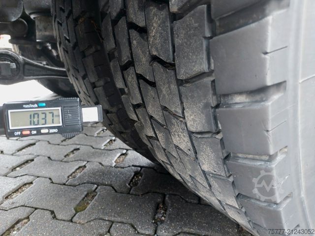 Standard tractor unit MAN TGX 18.460 XXL-MOTORSCHADEN-INTARDER-2 Tanks