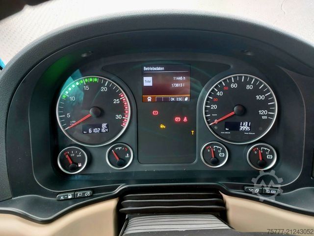 Standard tractor unit MAN TGX 18.460 XXL-MOTORSCHADEN-INTARDER-2 Tanks