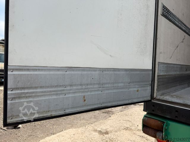 Reefer semitrailer CHEREAU / Thermo King SLX 200/ 7 cm WAND / 2,70 Hoch