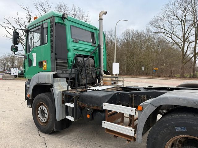 Standard tractor unit MAN TGA 33.440 /  Scaltgetriebe/  BLATT - BLATT