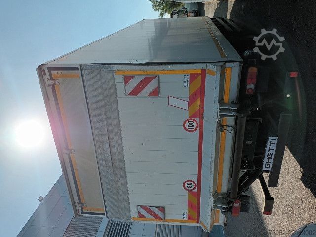 Autocarro con cassone IVECO ML 120E25/P