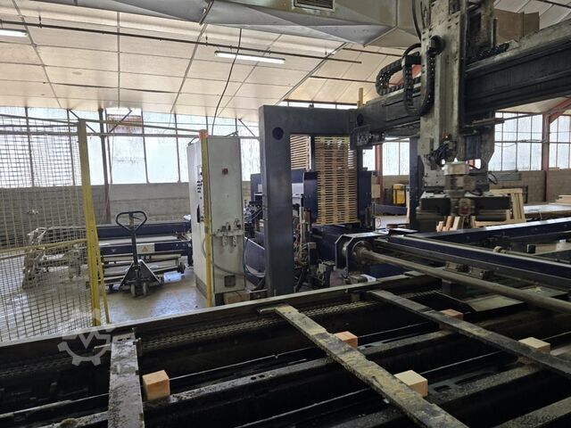 Máquina para la producción de palets Corali 