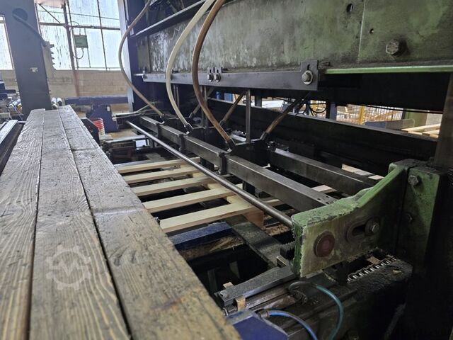 Máquina para la producción de palets Corali 