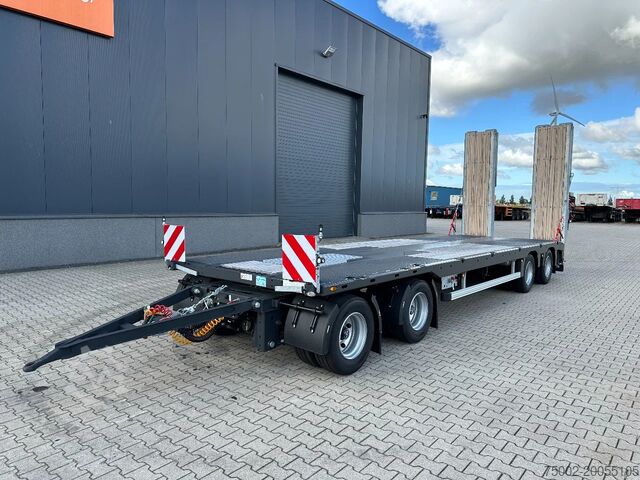 Autotransporter Faymonville MAX600-S-4-8.90-U, 4 axles (2 + 2), hydraulic r...