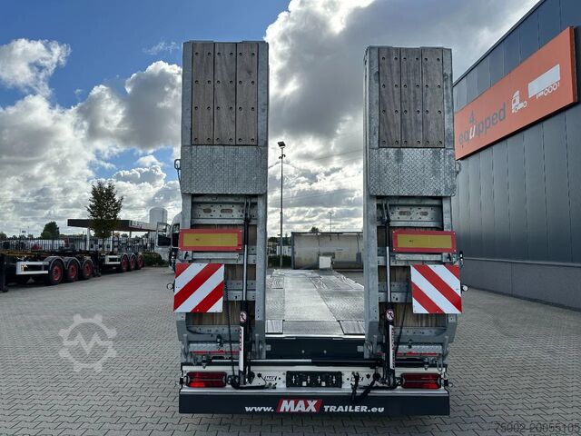 Autotransporter Faymonville MAX600-S-4-8.90-U, 4 axles (2 + 2), hydraulic r...