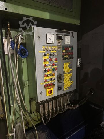 5 matrijzen - 5-slag pers SCHULER GB15-5