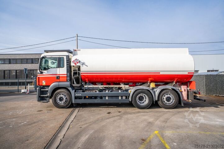 Camion-citerne MAN TGS 26.360 + ALU 19.000L+6COMP