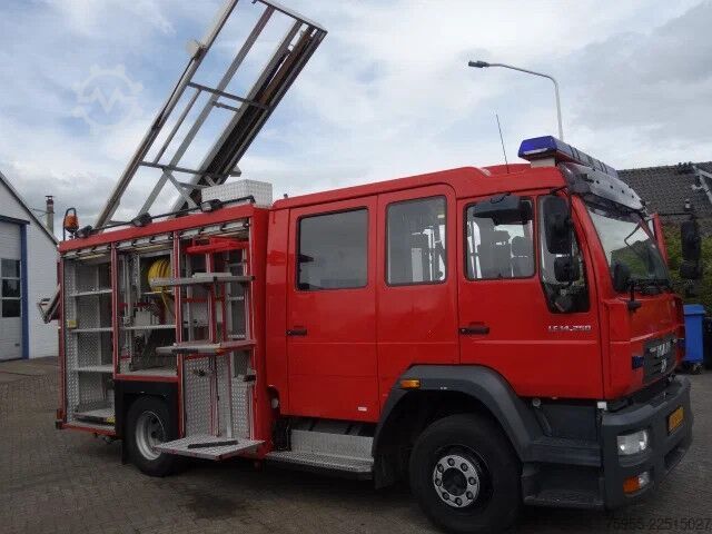 Véhicule de lutte contre les incendies MAN L79 14-250 man bomberos truck