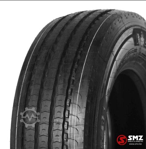 Banden Michelin Band 245/70r17.5 michelin X multi Z