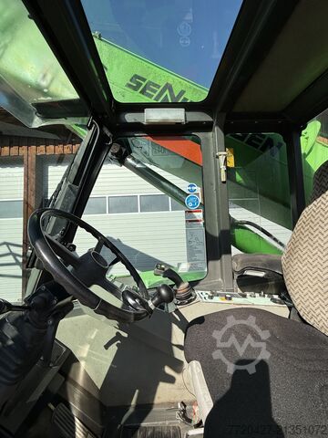 Telescopic loader Sennebogen 305