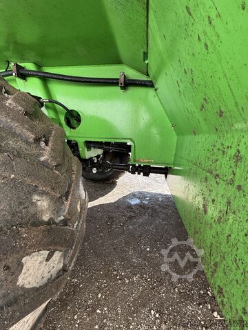 Telescopic loader Sennebogen 305