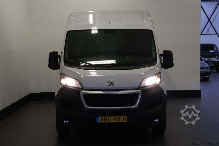 Bestelbus Peugeot Boxer 2.2 BlueHDi 165PK L2H2 EURO 6 - Airco - C...