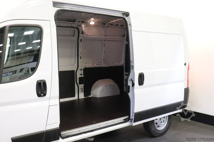 Bestelbus Peugeot Boxer 2.2 BlueHDi 165PK L2H2 EURO 6 - Airco - C...