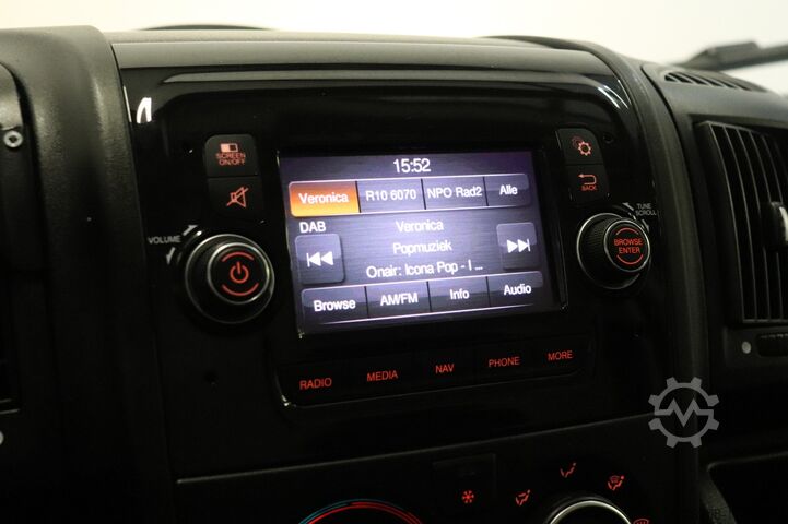 Bestelbus Peugeot Boxer 2.2 BlueHDi 165PK L2H2 EURO 6 - Airco - C...