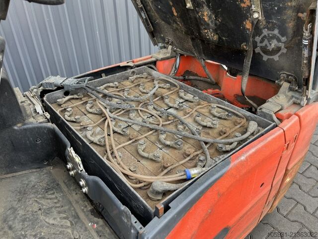 Električni viljuškar za 3 točka Linde E16-02