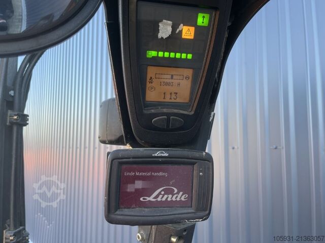 Električni viljuškar za 3 točka Linde E18-02