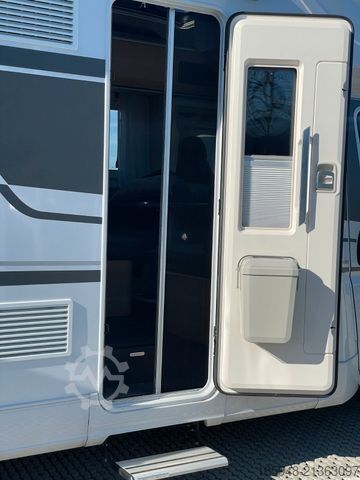 Half-integraal camper ADRIA CORAL 670 SL AXESS | Top Gepflegt - Mietflotte