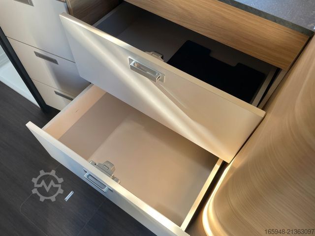 Half-integraal camper ADRIA CORAL 670 SL AXESS | Top Gepflegt - Mietflotte