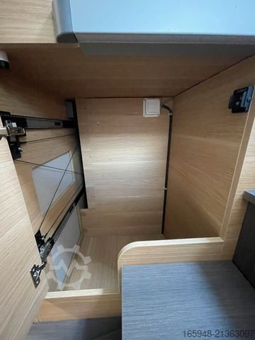 Half-integraal camper ADRIA CORAL 670 SL AXESS | Top Gepflegt - Mietflotte